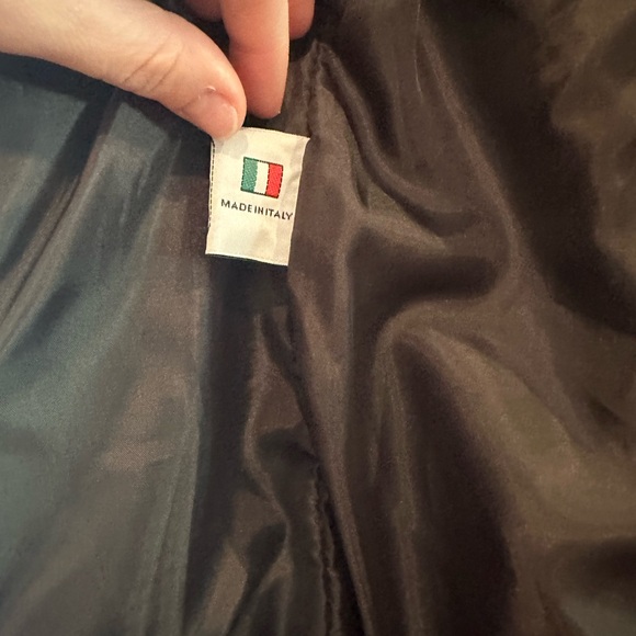 Italian Black Leather Jacket - Picture 5 of 6